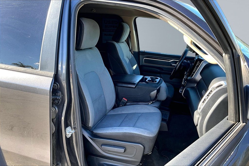 Used 2020 RAM 1500 Big Horn RWD image 12
