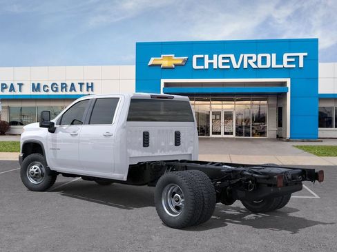 New 2026 Chevrolet Silverado 3500 W/T w/ WT Convenience Package AWD/4WD image 3