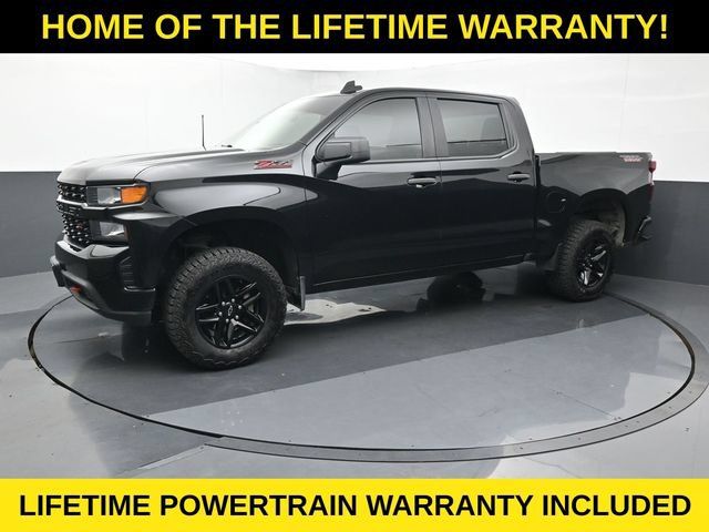 Used 2021 Chevrolet Silverado 1500 Custom Trail Boss w/ Midnight Edition AWD/4WD image 2