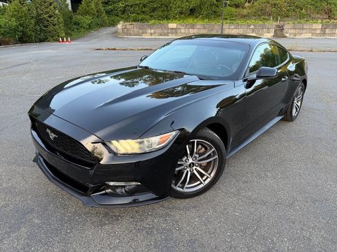 Used 2016 Ford Mustang Premium RWD image 2
