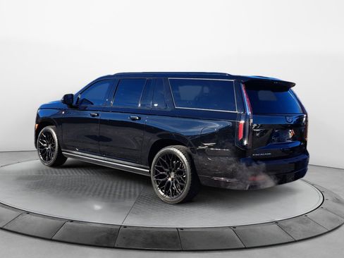 Used 2021 Cadillac Escalade ESV Sport Platinum image 5
