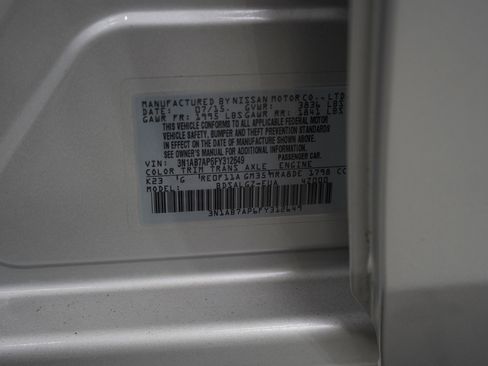 Used 2015 Nissan Sentra SL w/ SL Premium Package image 24