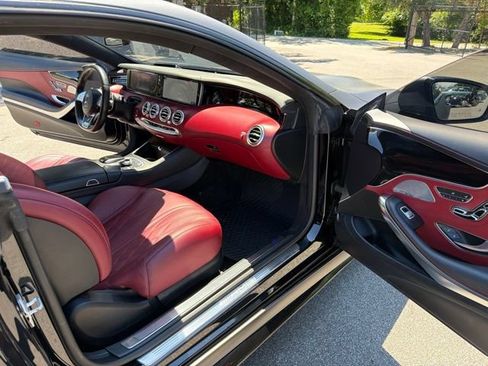 Used 2016 Mercedes-Benz S 63 AMG 4MATIC Coupe image 26