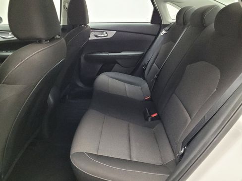 Used 2023 Kia Forte LXS image 18