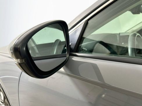 Used 2023 Honda Accord EX-L image 35