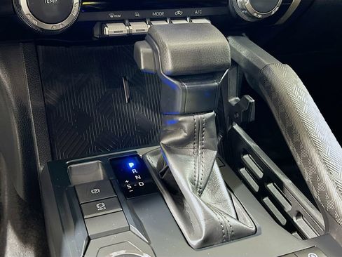 Used 2024 Toyota Tacoma SR5 image 14