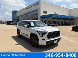 Used 2024 Toyota Sequoia Platinum AWD/4WD video 1