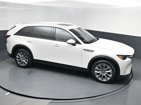 New 2026 MAZDA CX-90 Plug-In Hybrid w/ Preferred image 7