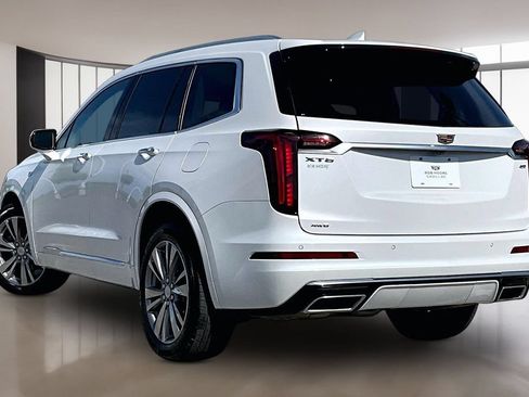 Certified 2023 Cadillac XT6 Premium Luxury AWD/4WD image 12