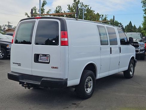 Used 2016 GMC Savana 2500 RWD image 7