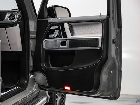 Used 2021 Mercedes-Benz G 550 image 88