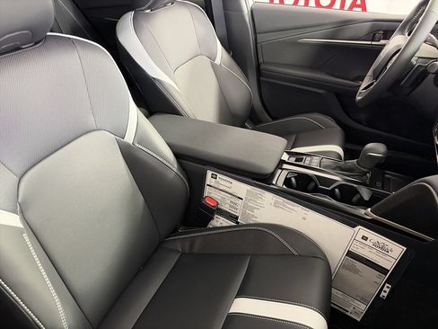 New 2026 Toyota Camry SE FWD image 24