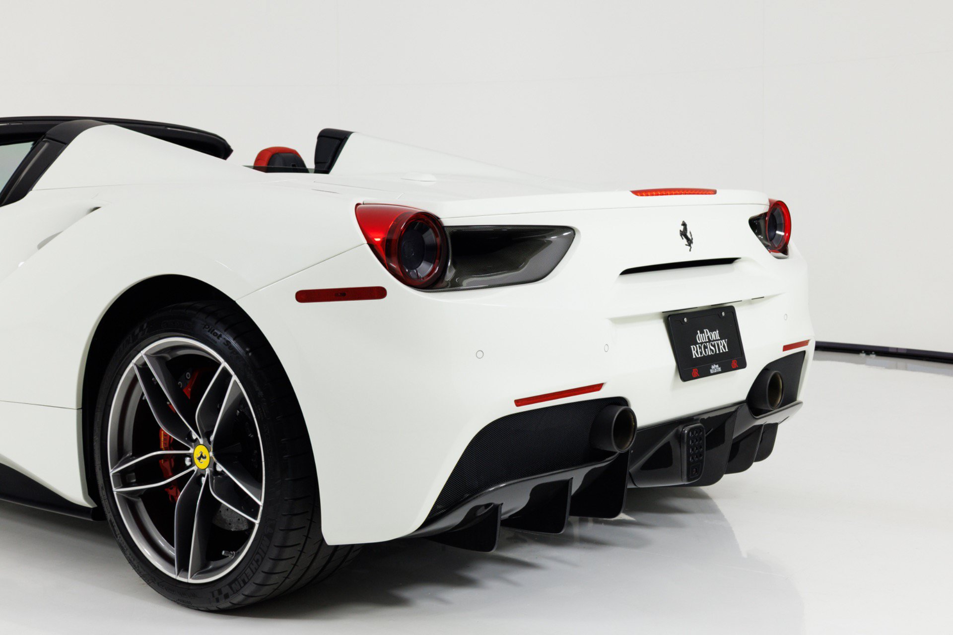 Used 2017 Ferrari 488 Spider RWD image 72