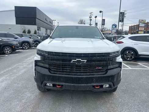 Used 2020 Chevrolet Silverado 1500 LT Trail Boss image 2