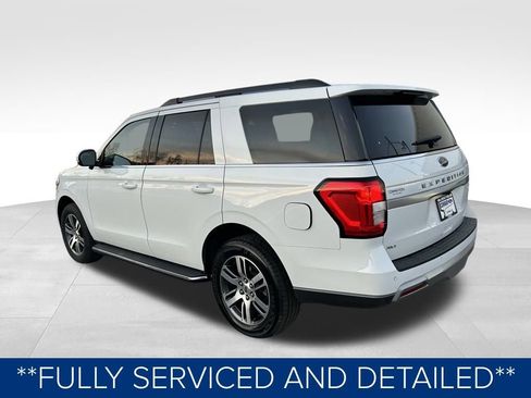 Used 2022 Ford Expedition XLT image 13