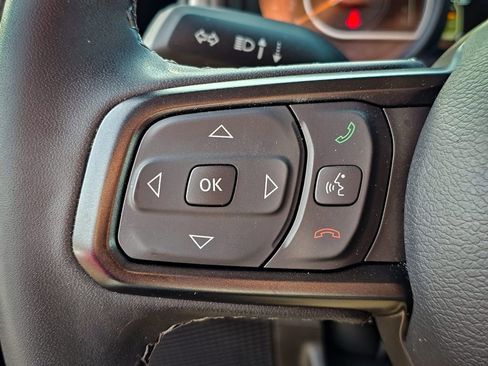 Certified 2025 Jeep Wrangler Sport S image 16