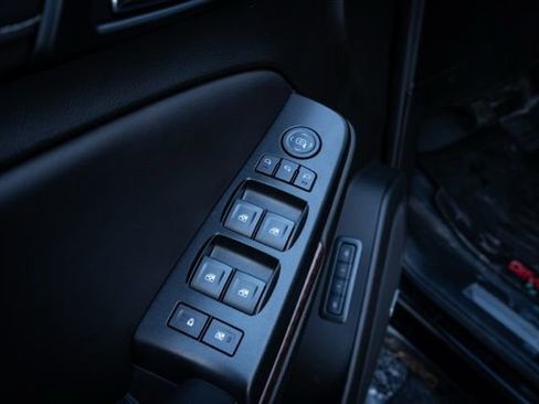 Used 2020 GMC Yukon XL SLT w/ Open Road Package image 19