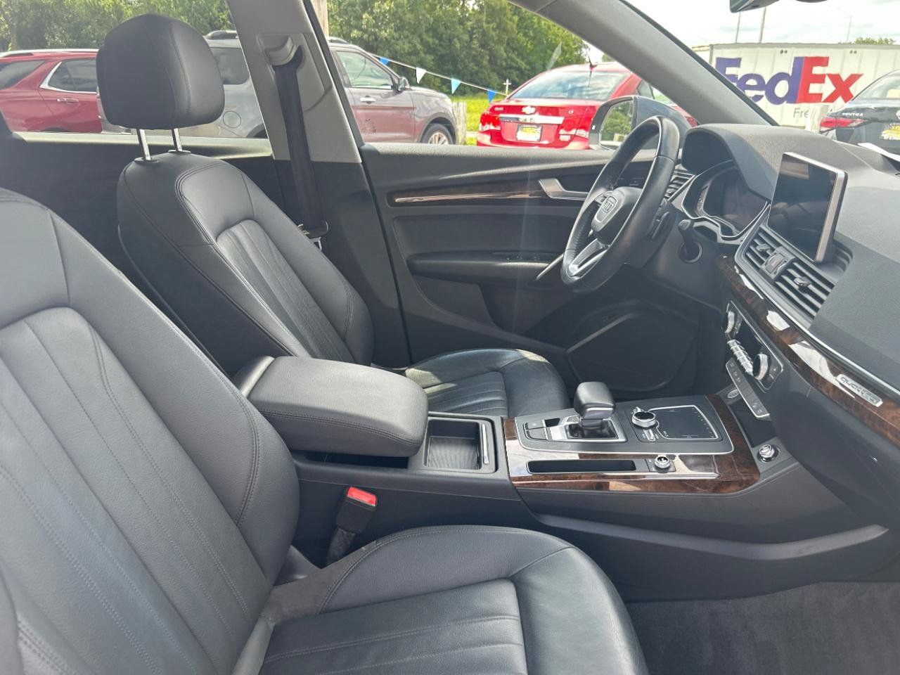 Used 2018 Audi Q5 2.0T Premium AWD/4WD image 26