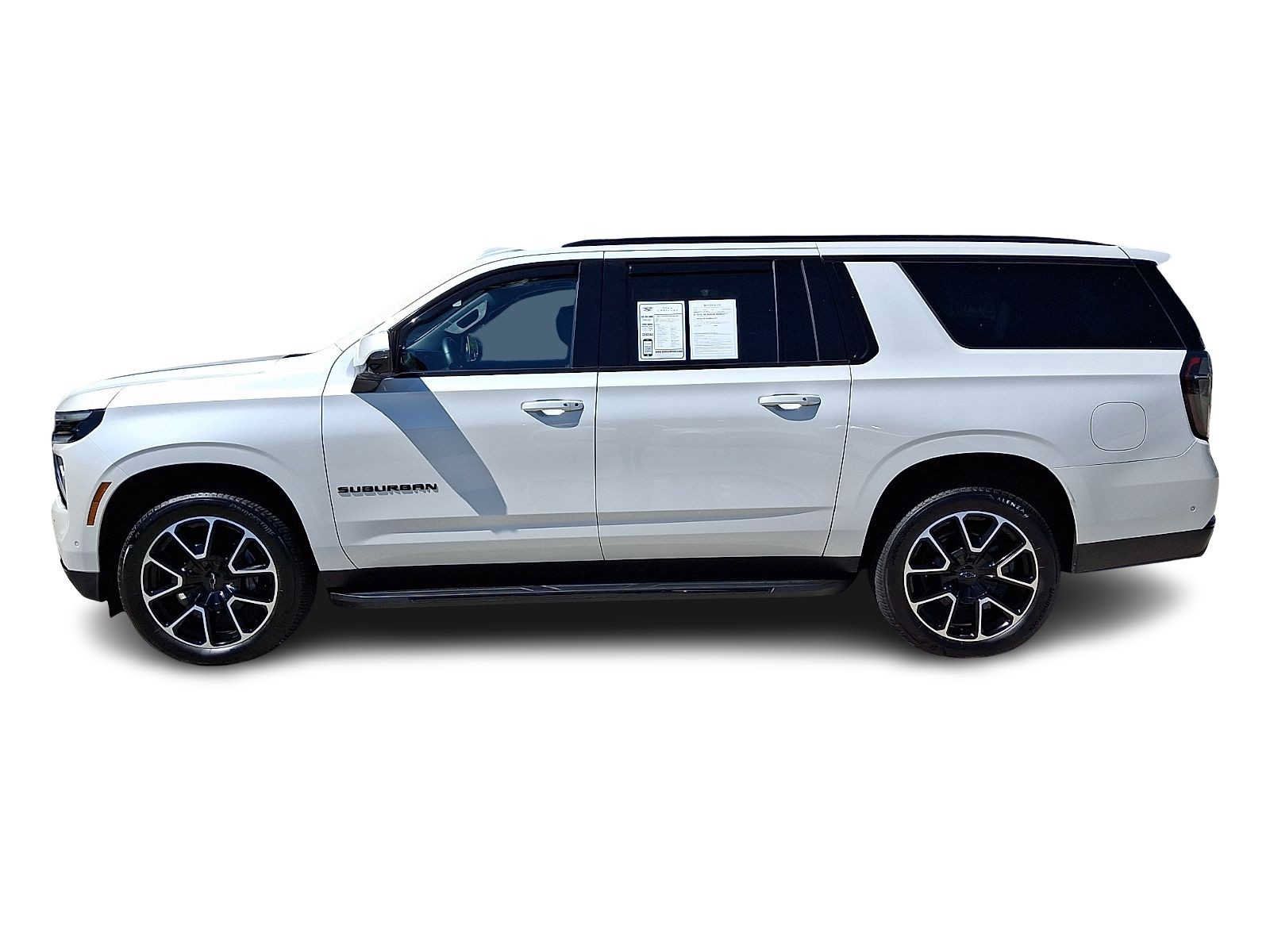 Used 2025 Chevrolet Suburban RST AWD/4WD image 2