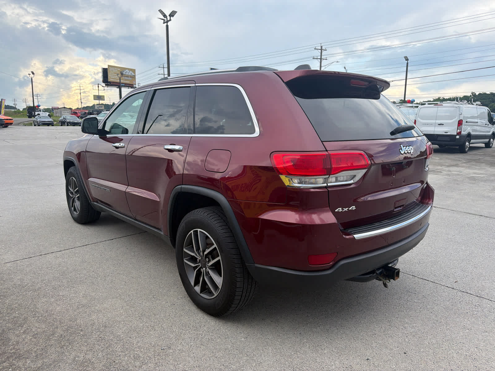 Used 2019 Jeep Grand Cherokee Limited AWD/4WD image 6