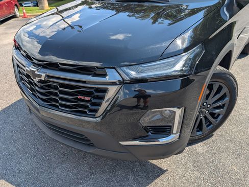 Used 2023 Chevrolet Traverse RS FWD image 13