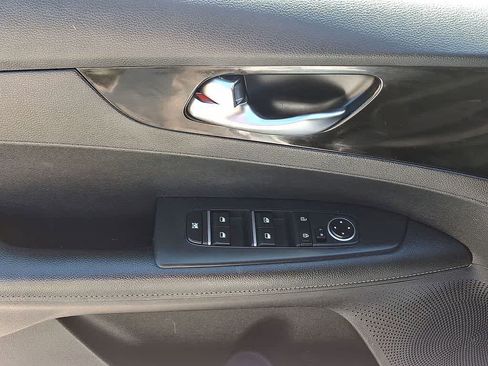 Used 2019 Kia Forte S FWD image 10
