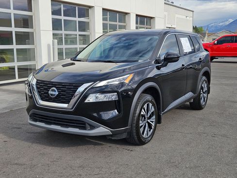 Used 2022 Nissan Rogue SV AWD/4WD image 10
