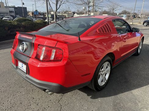 Used 2011 Ford Mustang Coupe w/ 101A Rapid Spec Order Code image 9