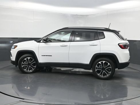 Used 2022 Jeep Compass Limited AWD/4WD image 42