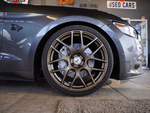 Used 2015 Ford Mustang GT image 33