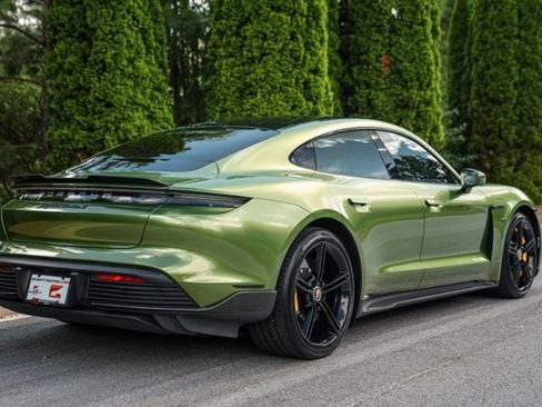 Used 2020 Porsche Taycan Turbo S AWD/4WD image 17