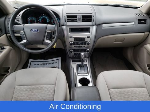 Used 2010 Ford Fusion SE image 11