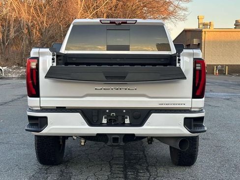 Used 2024 GMC Sierra 2500 Denali w/ Denali Reserve Package image 13