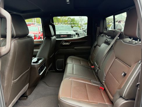 Used 2022 GMC Sierra 1500 Denali image 16