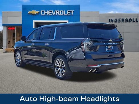 Used 2025 Chevrolet Suburban High Country AWD/4WD image 24