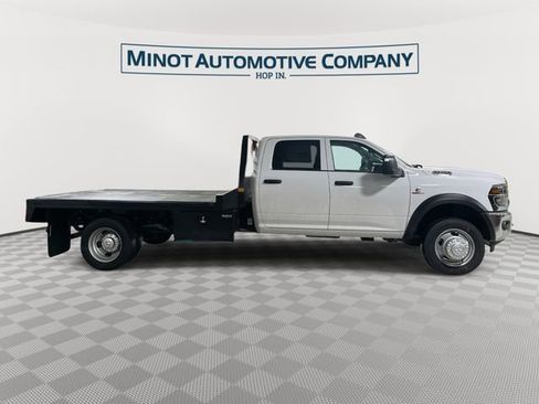 New 2026 RAM 5500 Tradesman w/ Chrome Appearance Group image 9