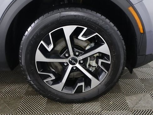 Used 2023 Kia Sportage EX image 21