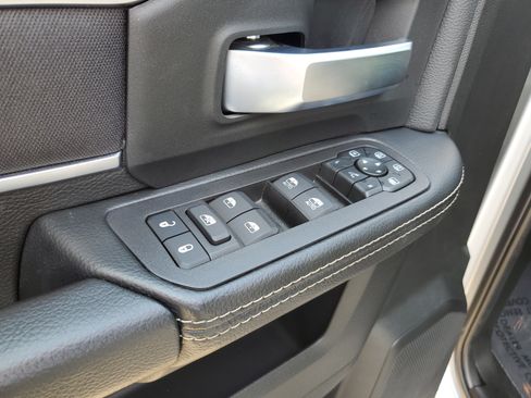 Used 2026 RAM 2500 Big Horn AWD/4WD image 6