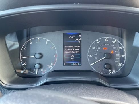 Used 2025 Toyota Corolla SE image 33