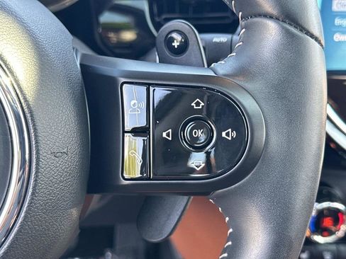 Used 2022 MINI Cooper S image 16