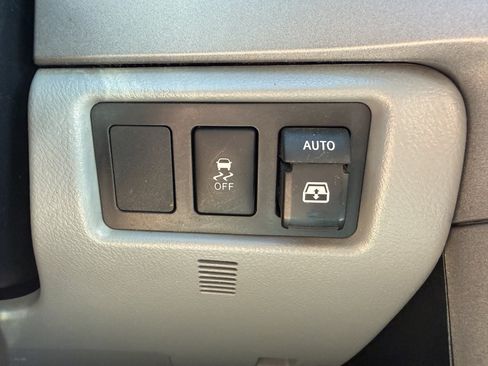 Used 2013 Toyota Sequoia SR5 RWD image 34