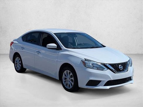 Used 2018 Nissan Sentra SV FWD image 3