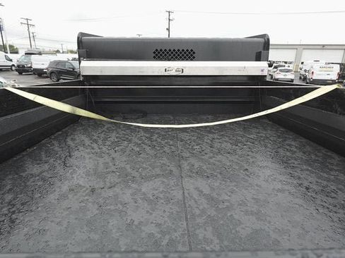 Used 2016 RAM 5500 Tradesman w/ Power Accessory Group image 6