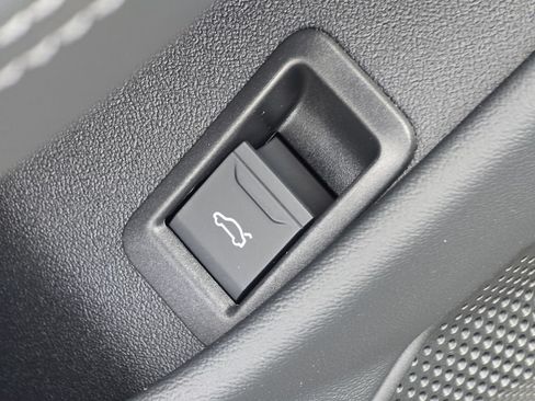 New 2026 Audi A6 Premium Plus AWD/4WD image 21