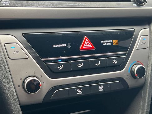 Used 2018 Hyundai Elantra SEL image 20