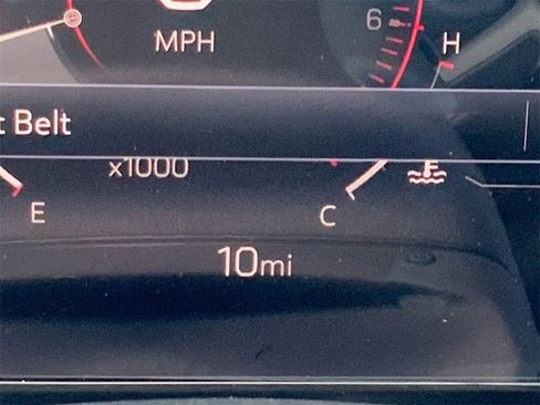 New 2026 GMC Terrain Denali w/ LPO, Floor Liner Package image 12