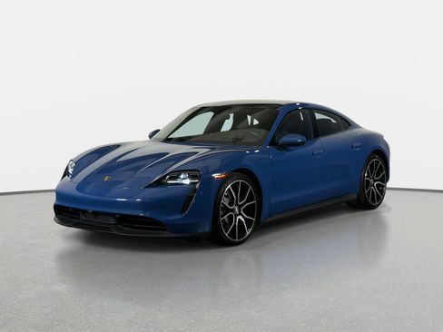 Used 2023 Porsche Taycan RWD image 17