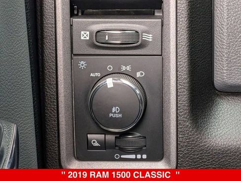 Used 2019 RAM 1500 Express w/ Express Value Package AWD/4WD image 19
