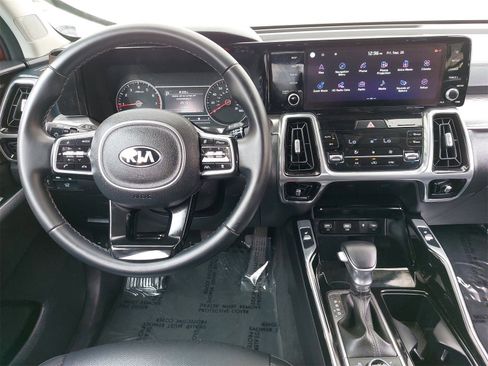 Certified 2021 Kia Sorento SX image 17