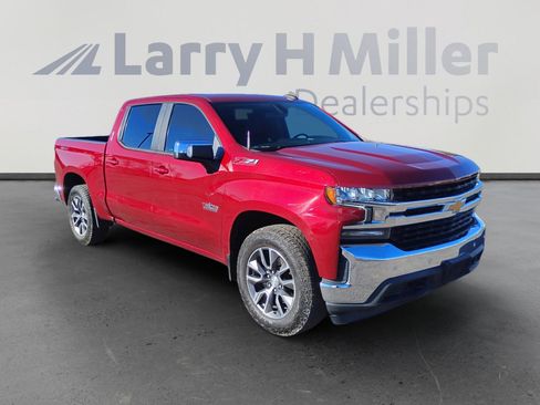 Used 2020 Chevrolet Silverado 1500 LT w/ Texas Edition image 7